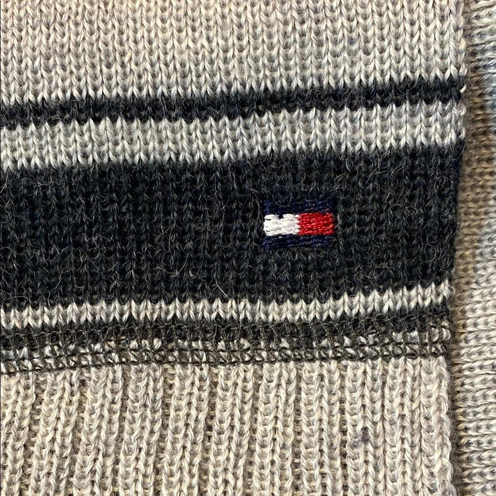 Tommy Hilfiger Black and Gray Knitted Scarf - Picture 5 of 5